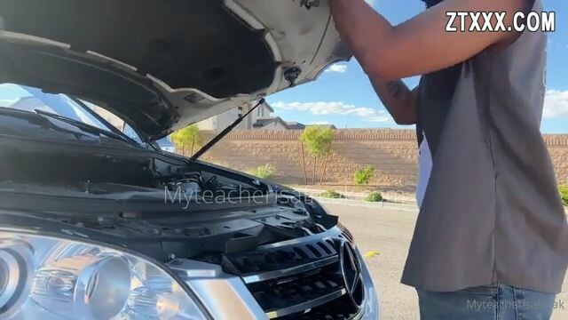 Fucking outside until getting a facial