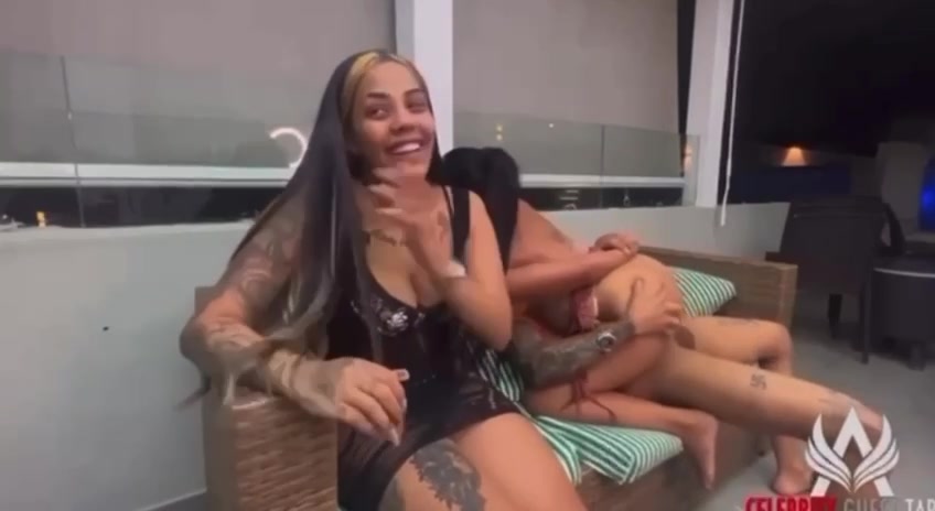 Mami Kim Yailin sister in an interview xxx while her friend is being fucked