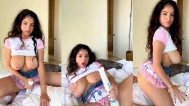 Mati Marroni close up playing with her pussy leaked video